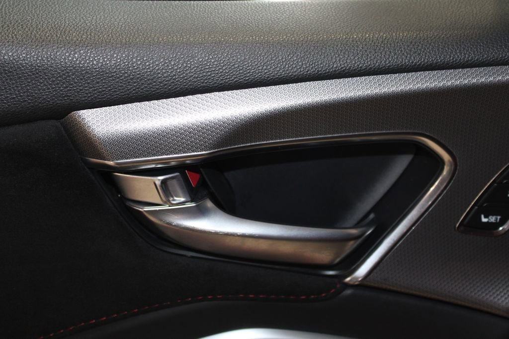 Used 2023 Acura RDX AWD w/ A-Spec & Advance Pkg image 9