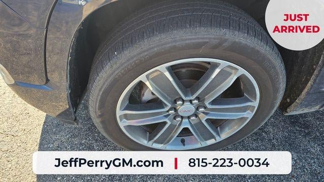 Used 2019 GMC Acadia Denali w/ Technology Package AWD/4WD image 11