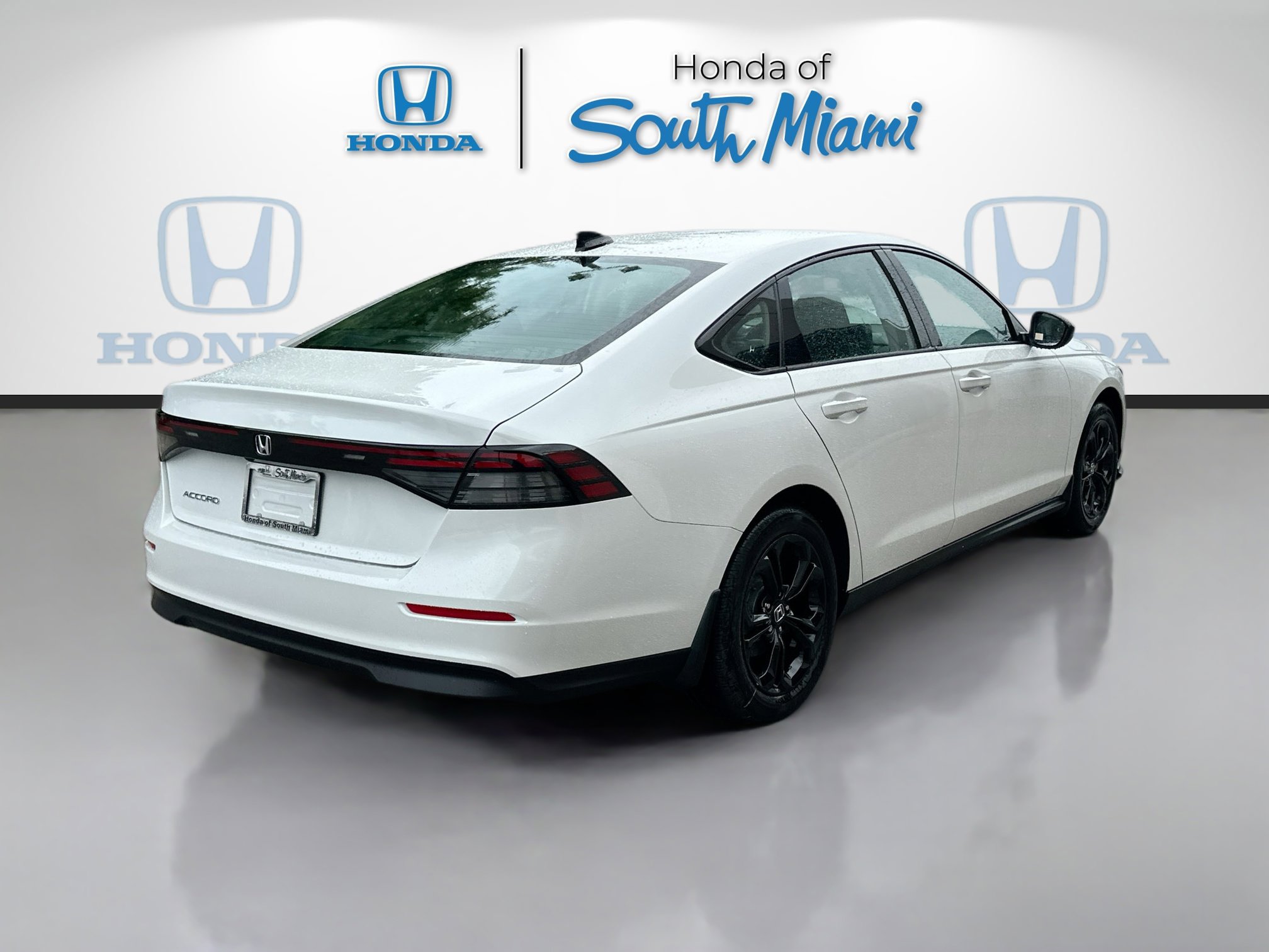 New 2025 Honda Accord SE image 6