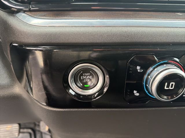 Used 2024 GMC Sierra 1500 SLT image 25