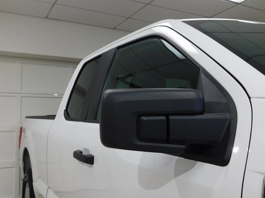 Used 2022 Ford F150 XLT w/ Trailer Tow Package image 14