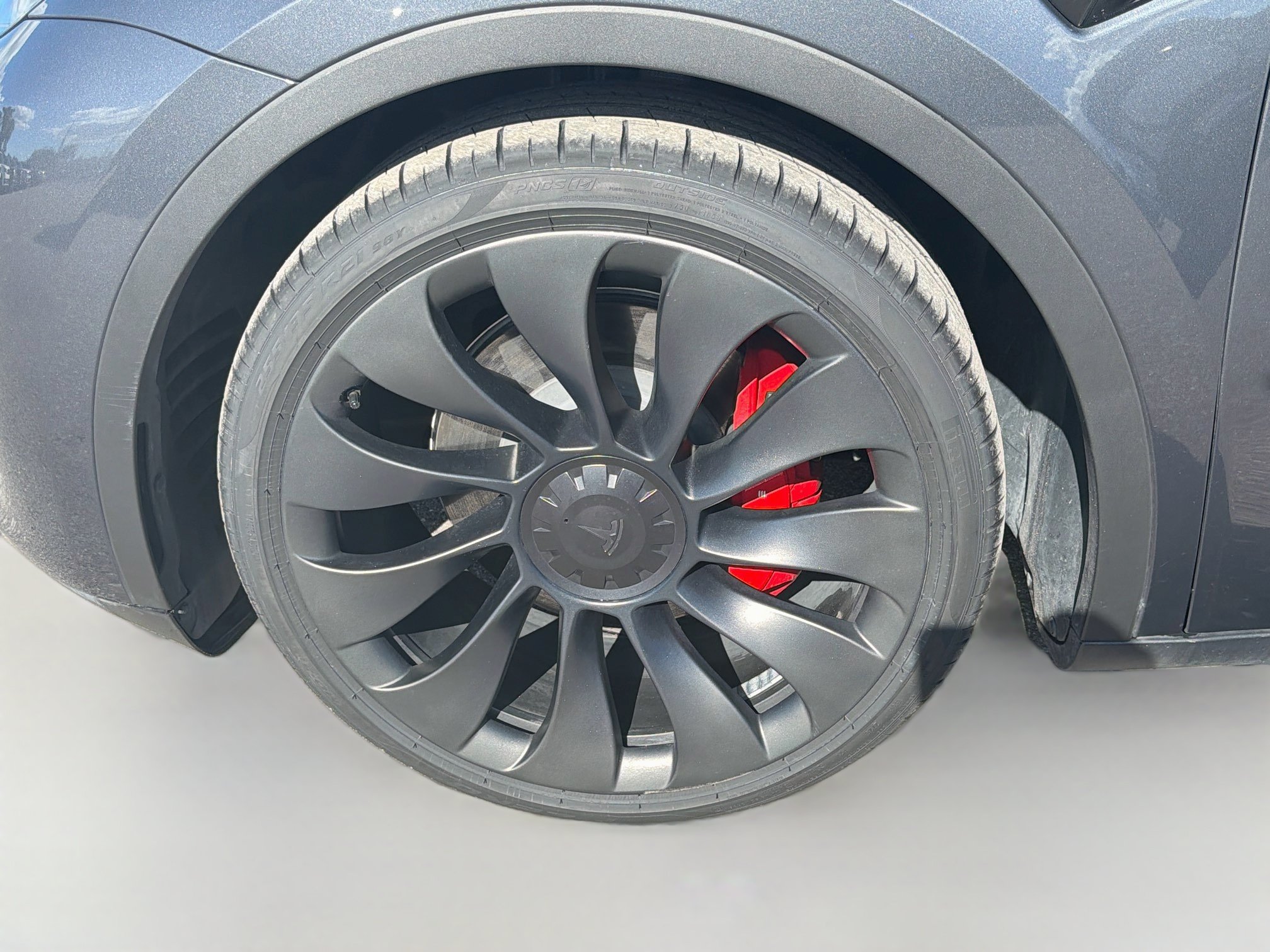 Used 2023 Tesla Model Y Performance AWD/4WD image 35