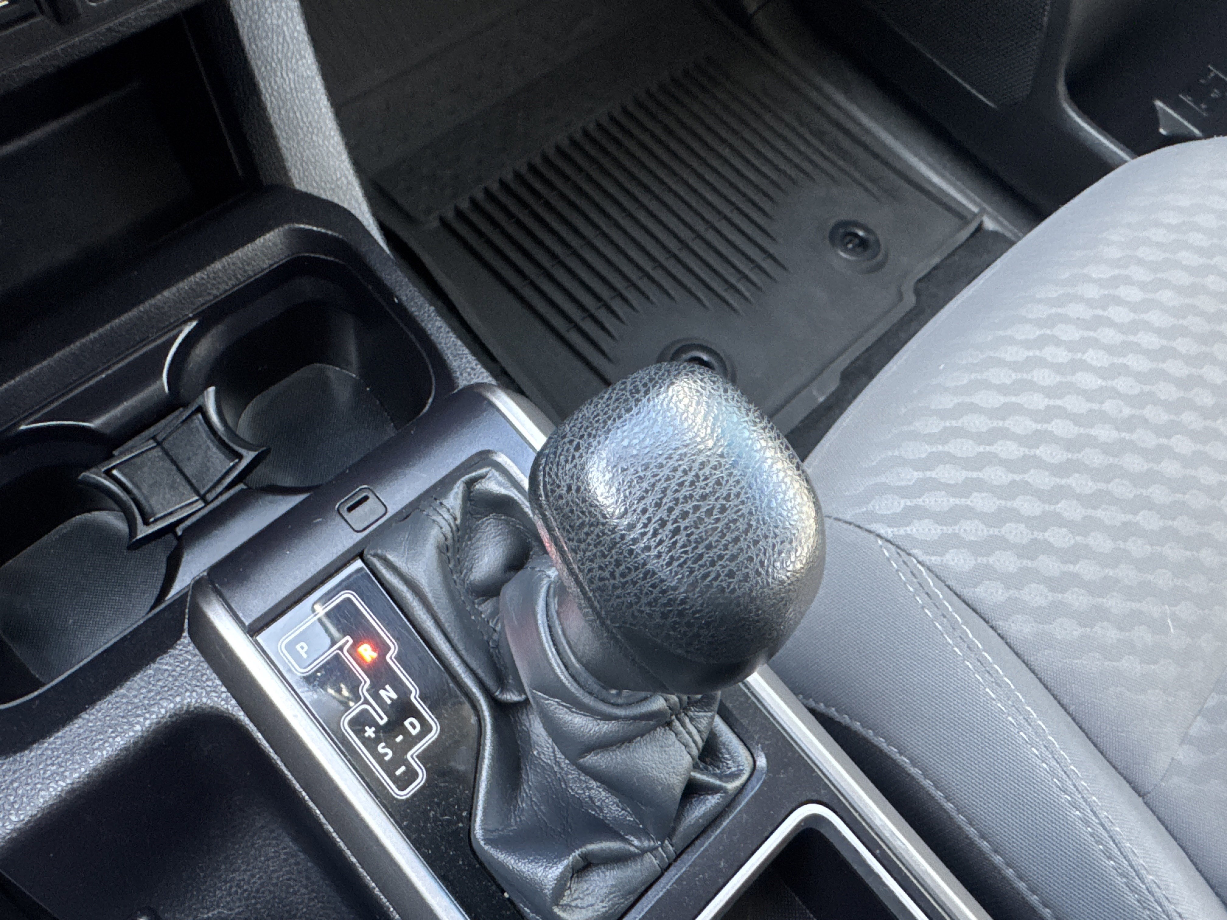 Used 2022 Toyota Tacoma SR5 image 28