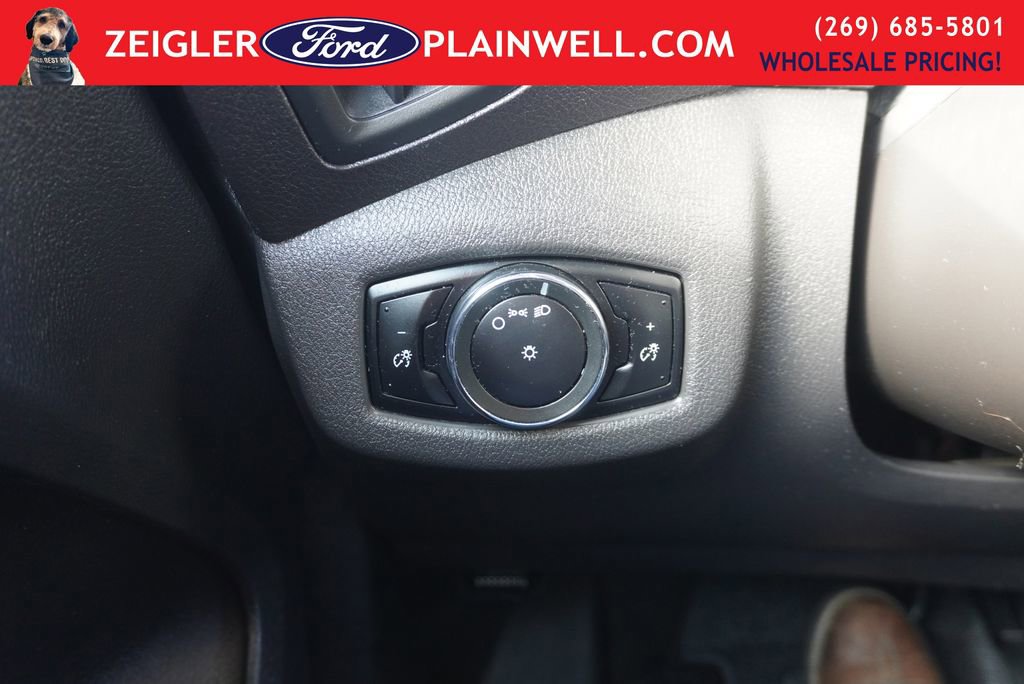 Used 2016 Ford Transit Connect XL image 24