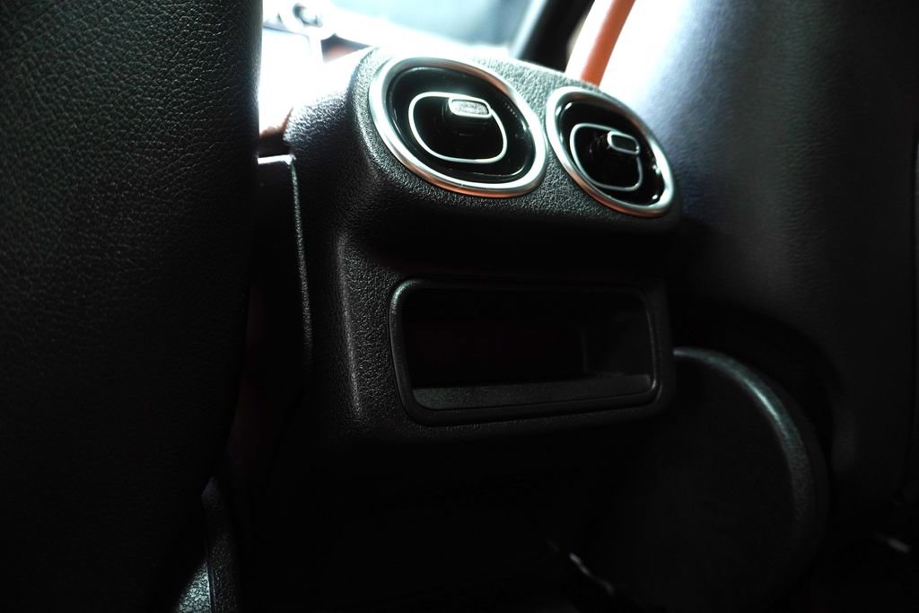 Used 2023 Mercedes-Benz GLC 300 4MATIC image 17