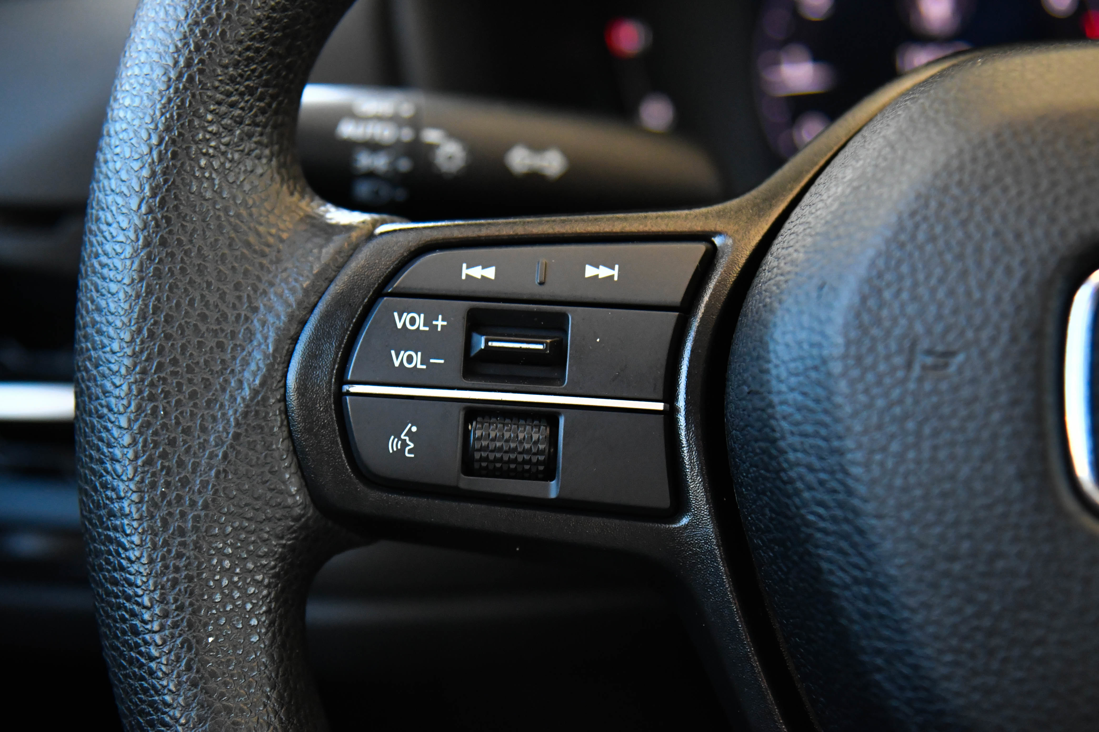 Used 2024 Honda Accord EX image 30