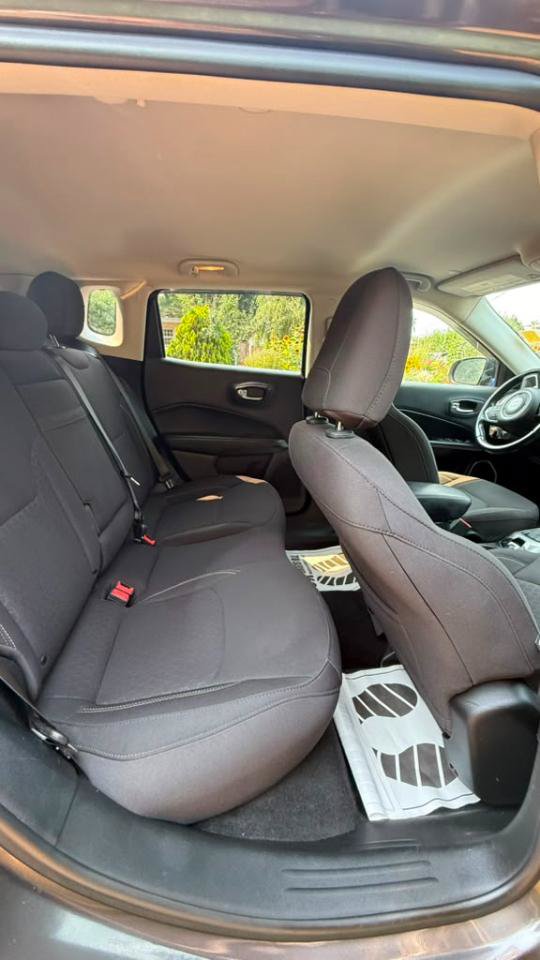 Used 2020 Jeep Compass Sport w/ Sport Appearance Group AWD/4WD image 15