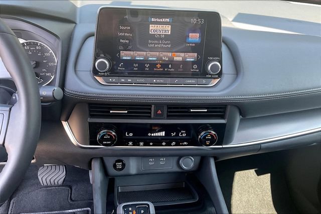 Certified 2026 Nissan Rogue SV AWD/4WD image 30