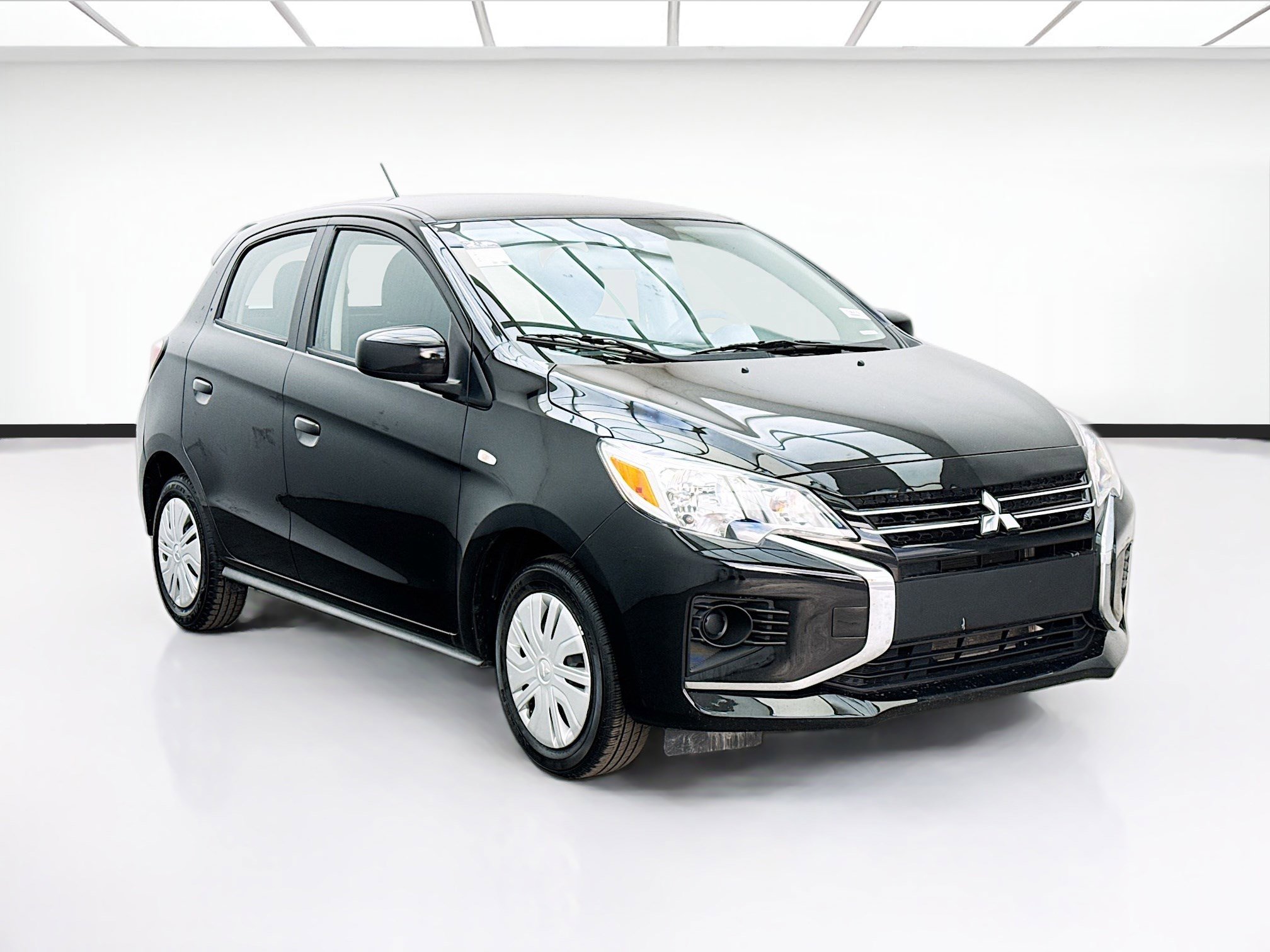 Used 2024 Mitsubishi Mirage ES FWD image 3