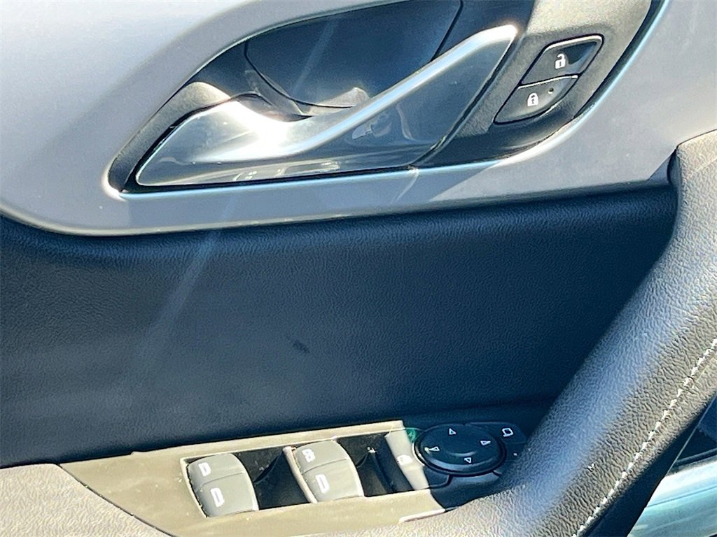 Used 2021 Chevrolet Blazer LT image 17