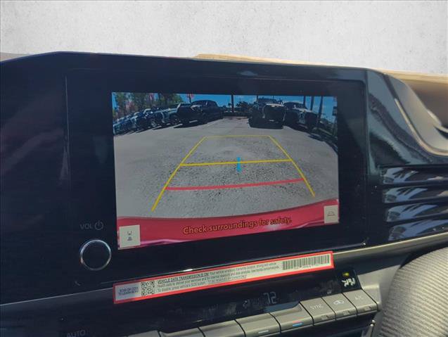Used 2026 Toyota Camry SE w/ Convenience Package FWD image 19