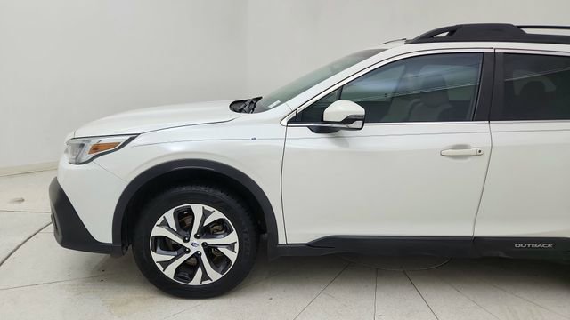 Used 2020 Subaru Outback Limited w/ Popular Package #2 image 9