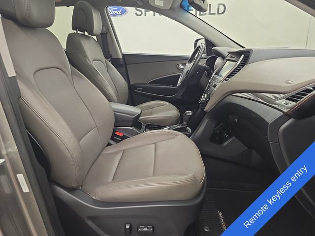 Used 2017 Hyundai Santa Fe Sport w/ 2.4L Tech Package 04 AWD/4WD image 9