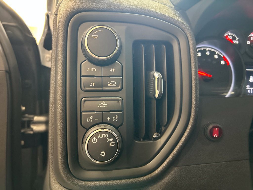 Used 2024 Chevrolet Silverado 1500 Custom w/ LPO, Dark Essentials Package AWD/4WD image 40