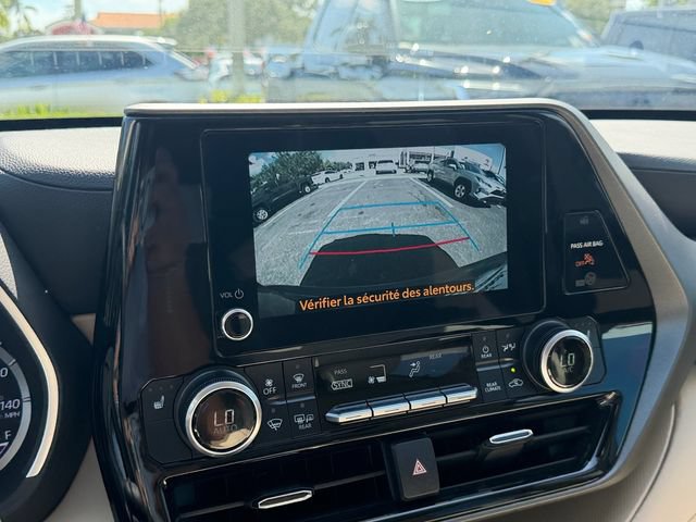Certified 2025 Toyota Highlander XLE AWD/4WD image 25