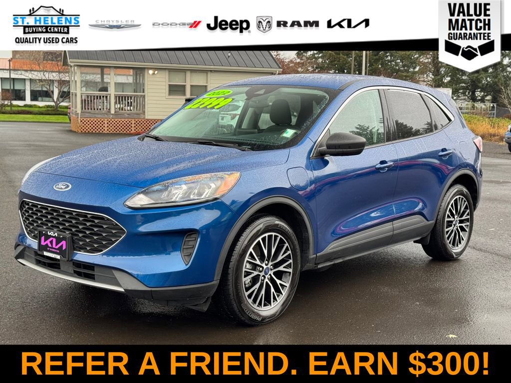 Used 2022 Ford Escape SE image 1