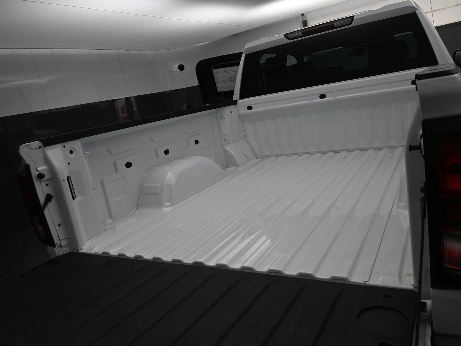 New 2026 GMC Sierra 1500 Pro w/ Convenience Package RWD image 13
