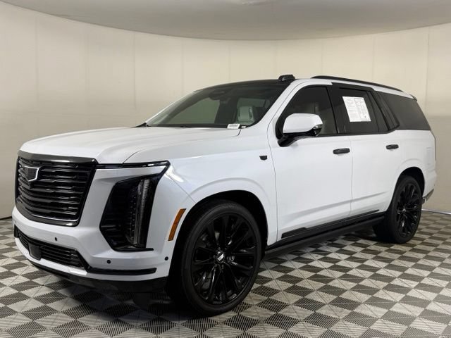 Used 2026 Cadillac Escalade Platinum Luxury AWD/4WD image 3