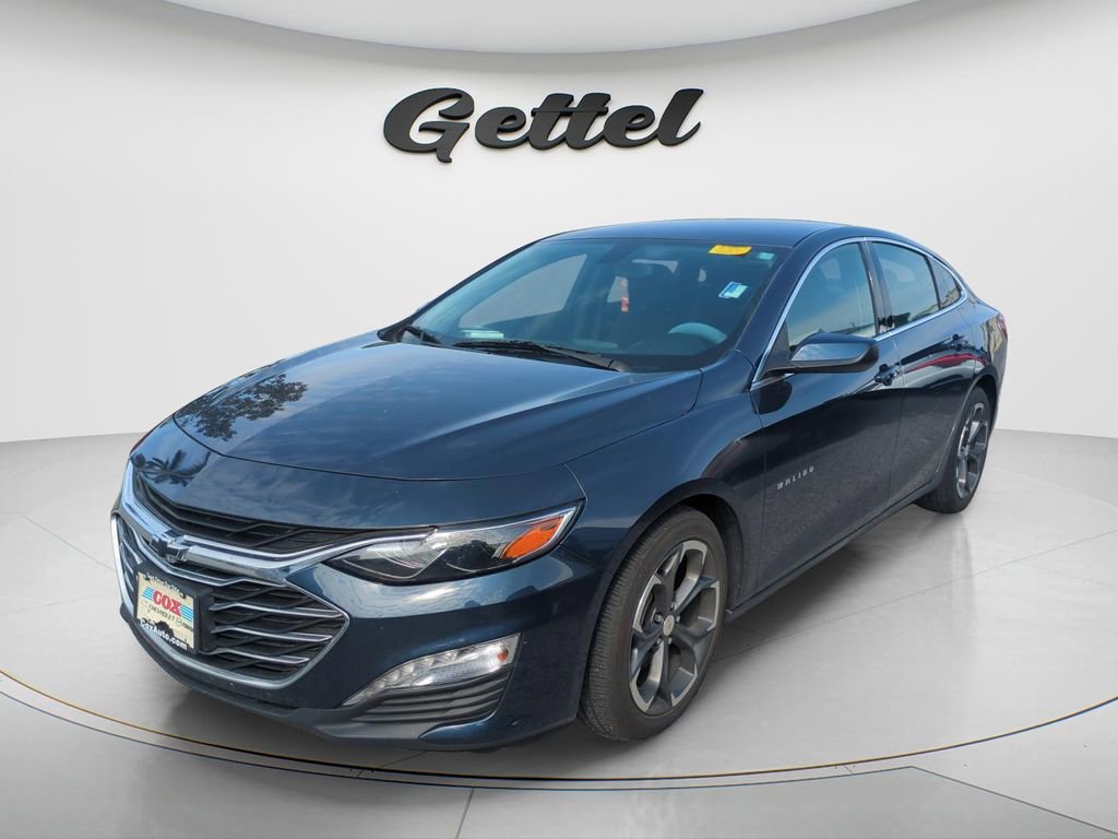Used 2022 Chevrolet Malibu LT image 2