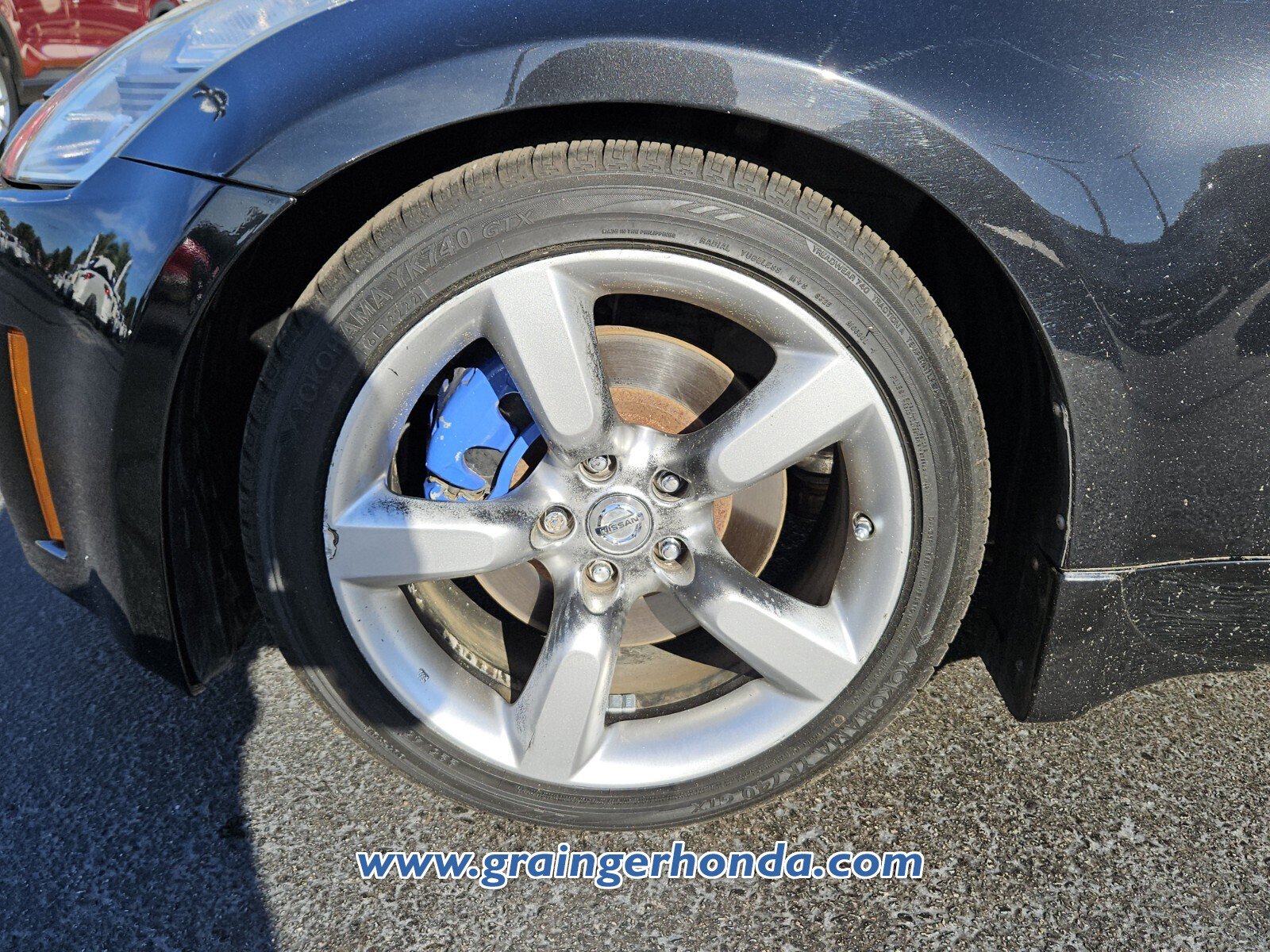 Used 2007 Nissan 350Z Touring w/ Cargo Convenience Pkg RWD image 9