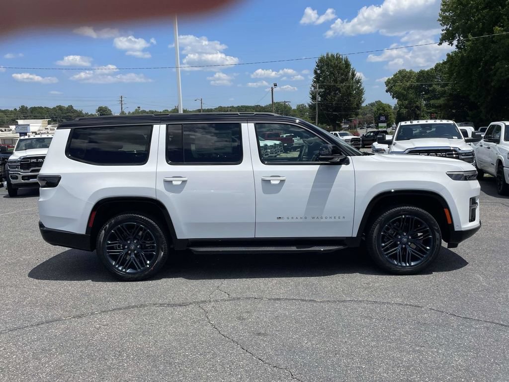 New 2026 Jeep Grand Wagoneer 4WD image 9