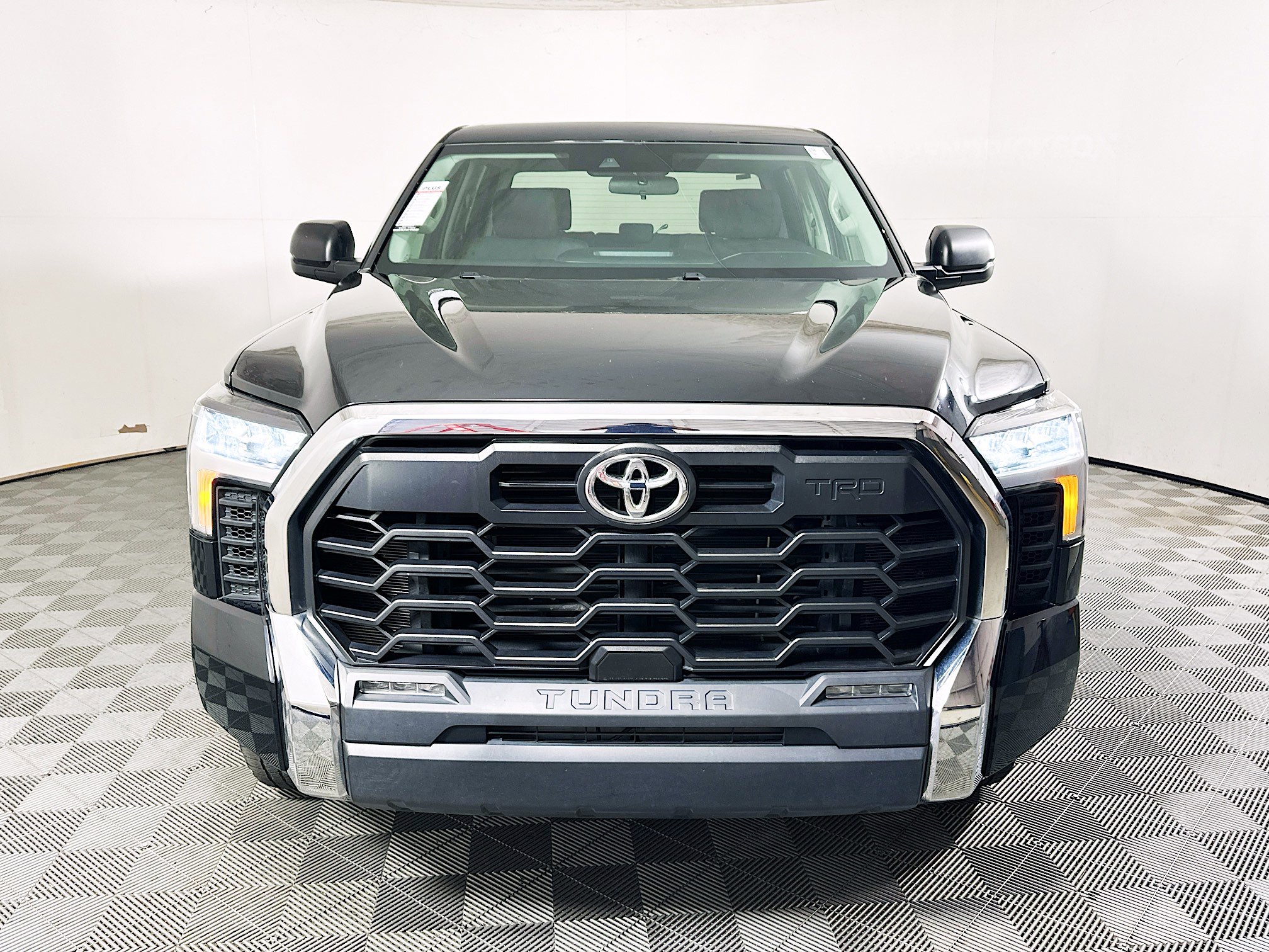 Used 2023 Toyota Tundra SR5 w/ TRD Off-Road Package AWD/4WD image 8