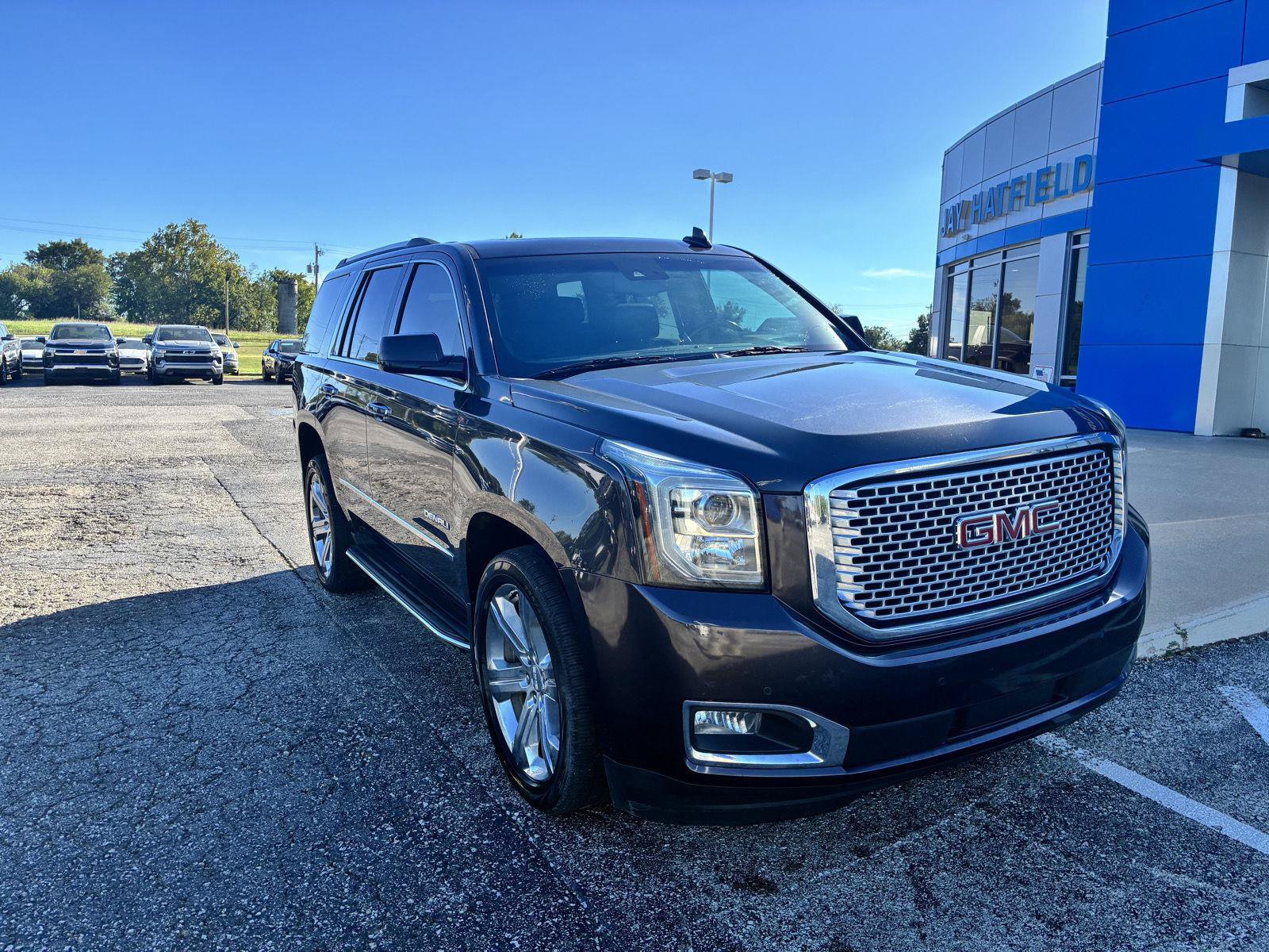 Used 2017 GMC Yukon Denali w/ Open Road Package AWD/4WD image 2