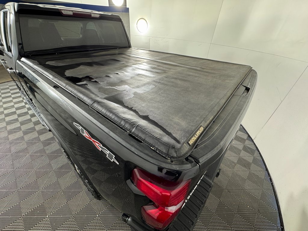 Used 2022 Chevrolet Silverado 2500 Custom w/ Custom Value Package image 14