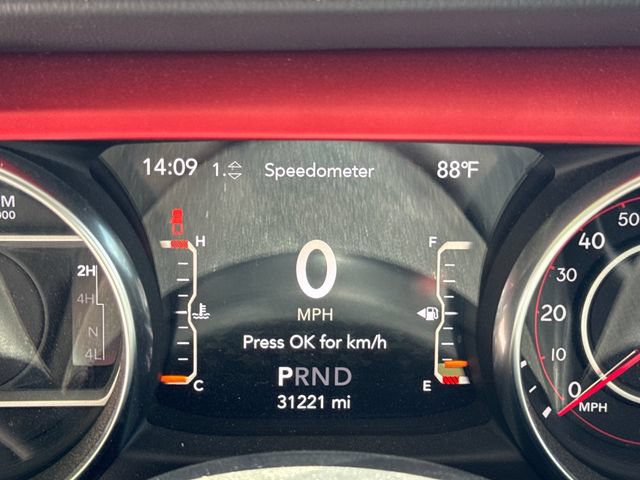 Used 2020 Jeep Gladiator Rubicon w/ Dual Top Group AWD/4WD image 18
