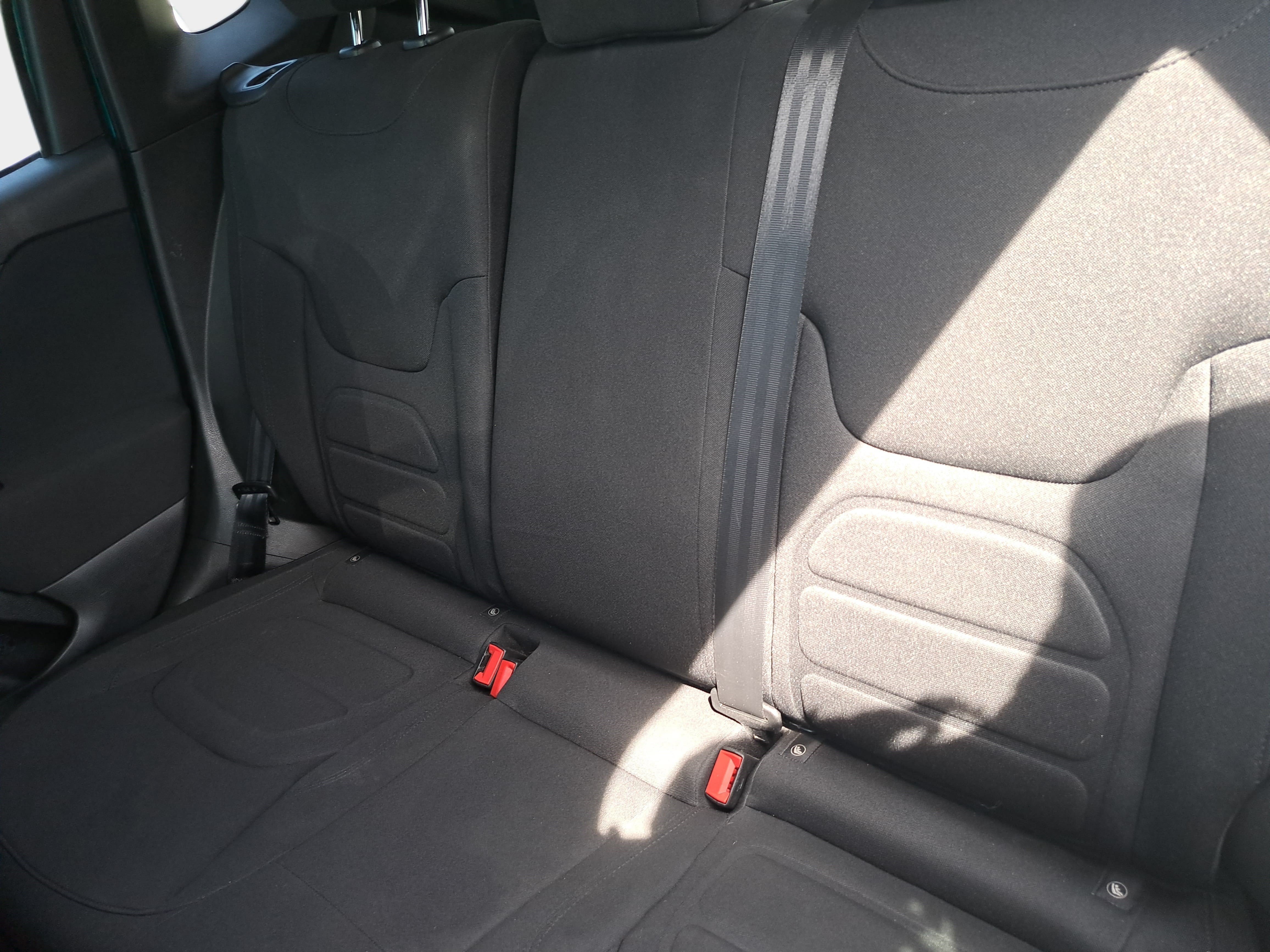 Used 2020 Jeep Renegade Latitude FWD image 13