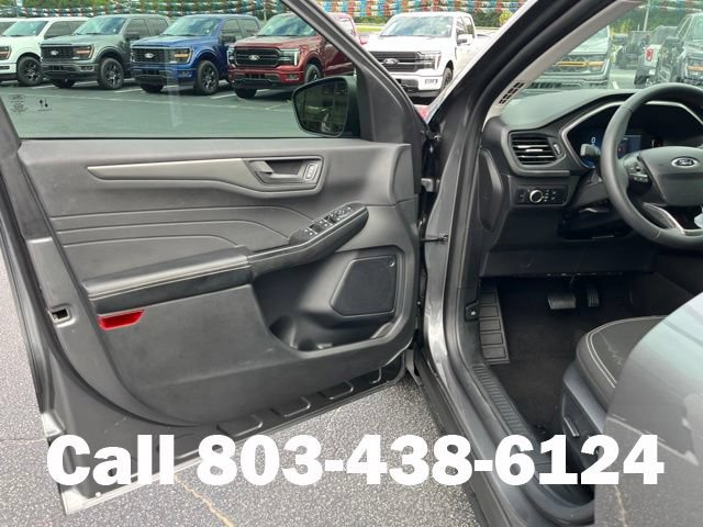 Used 2024 Ford Escape Active FWD image 4