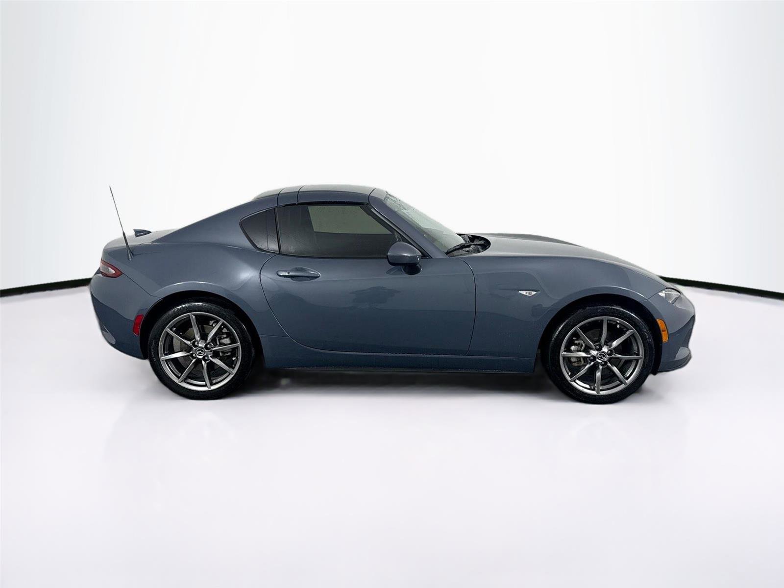Used 2021 MAZDA MX-5 Miata RF Grand Touring image 11