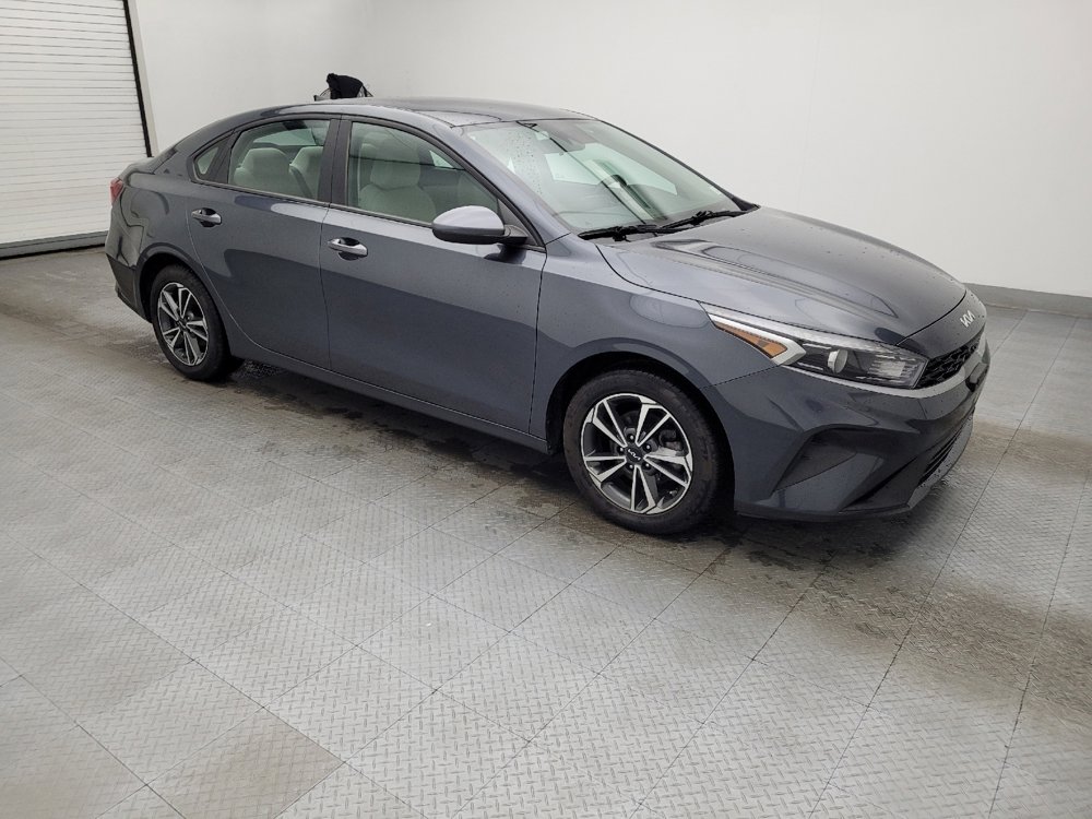 Used 2023 Kia Forte LXS image 11