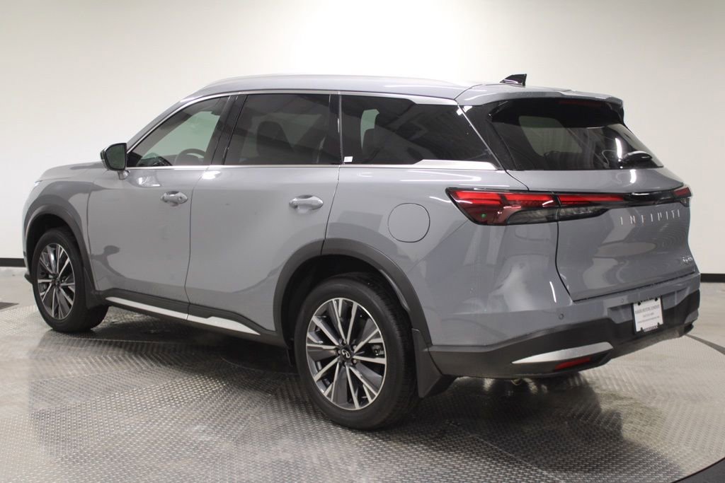 Certified 2026 INFINITI QX60 Luxe w/ Cargo Package image 3