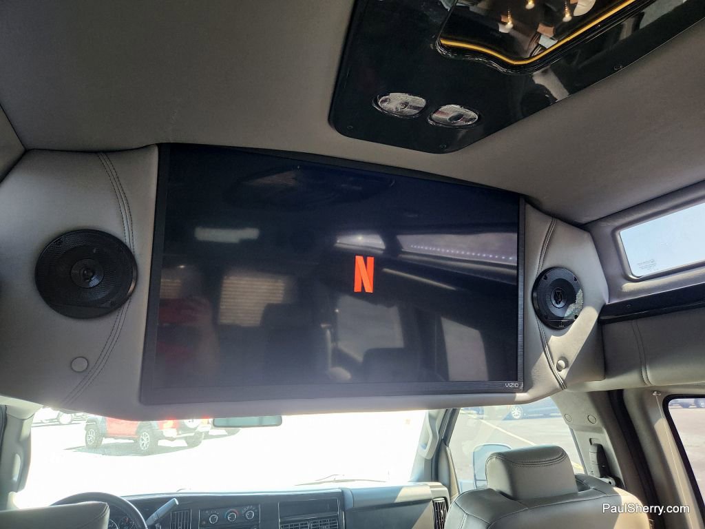 Used 2021 Chevrolet Express 2500 LS w/ Enhanced Convenience Package image 54