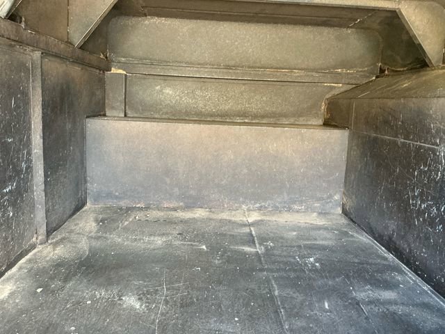 Used 2016 Ford F750 2WD Regular Cab Super Duty image 19