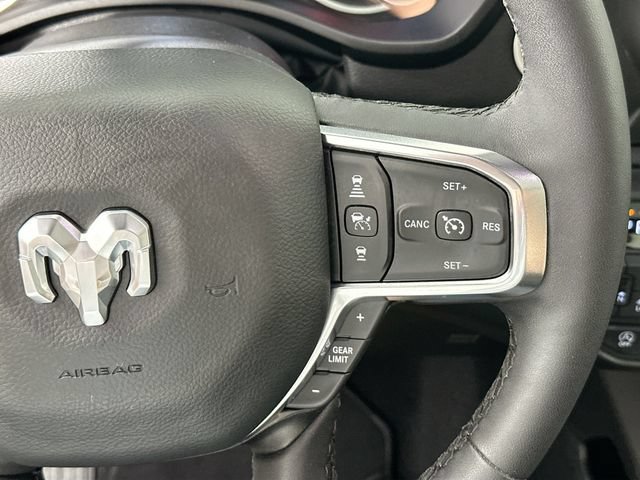 Used 2025 RAM 1500 Laramie w/ Sport Appearance Package AWD/4WD image 32