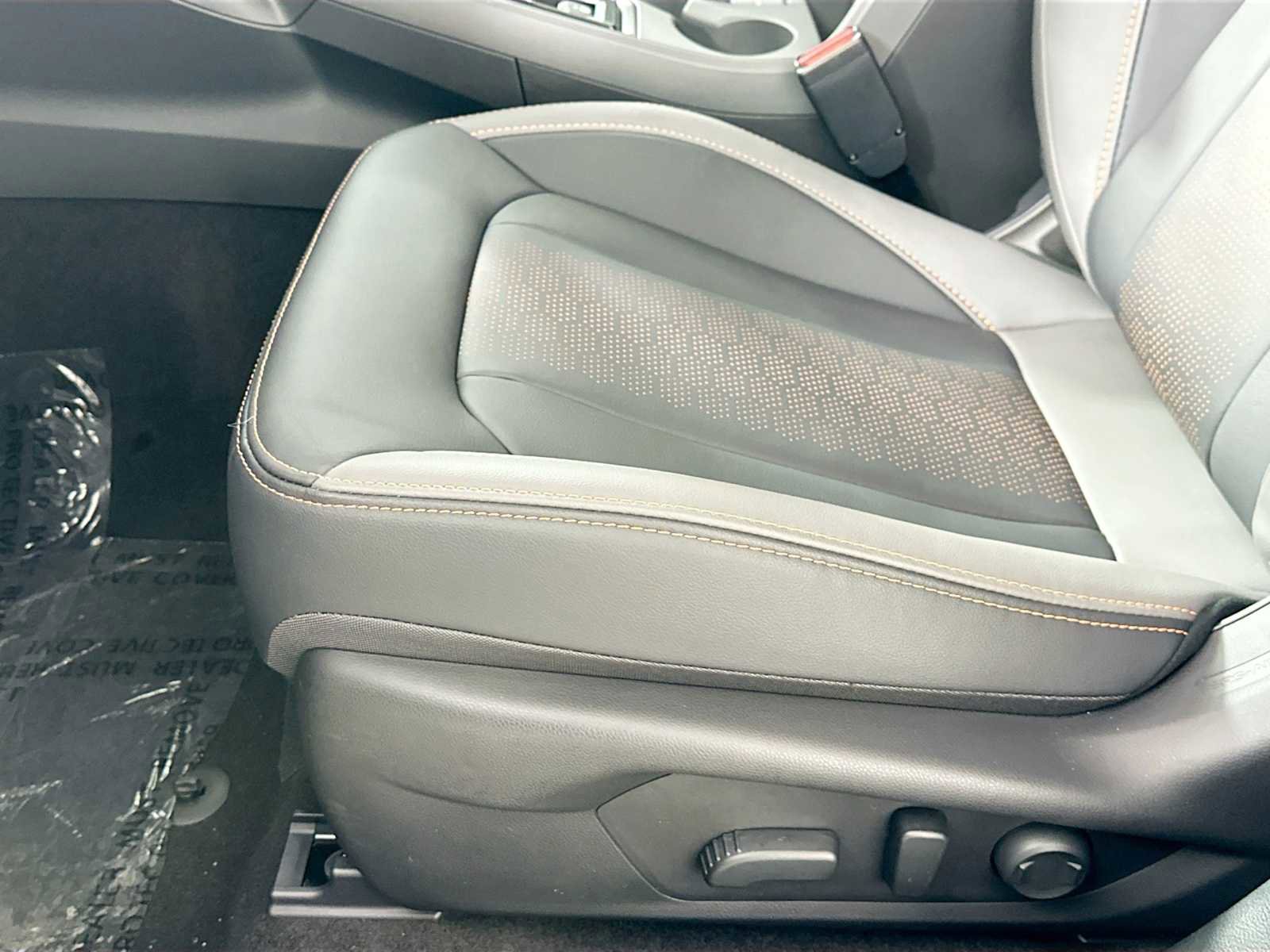 Certified 2025 Subaru Crosstrek 2.5i Limited w/ Popular Package #3A image 17