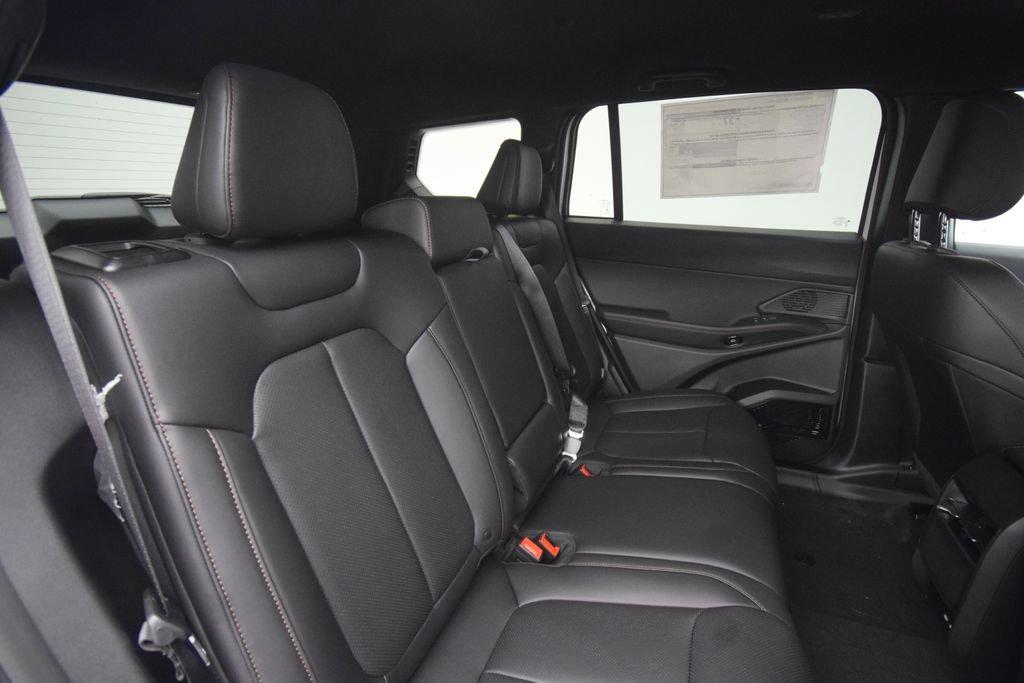 New 2026 Jeep Cherokee Limited AWD/4WD image 18