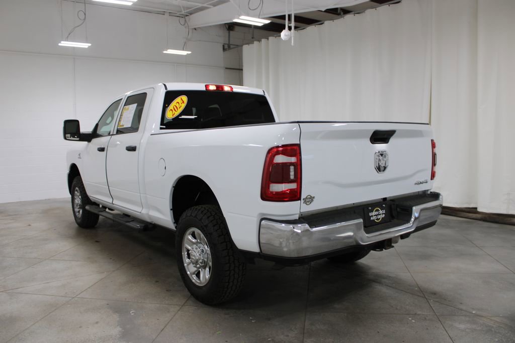 Used 2024 RAM 2500 Tradesman w/ Chrome Appearance Group image 7