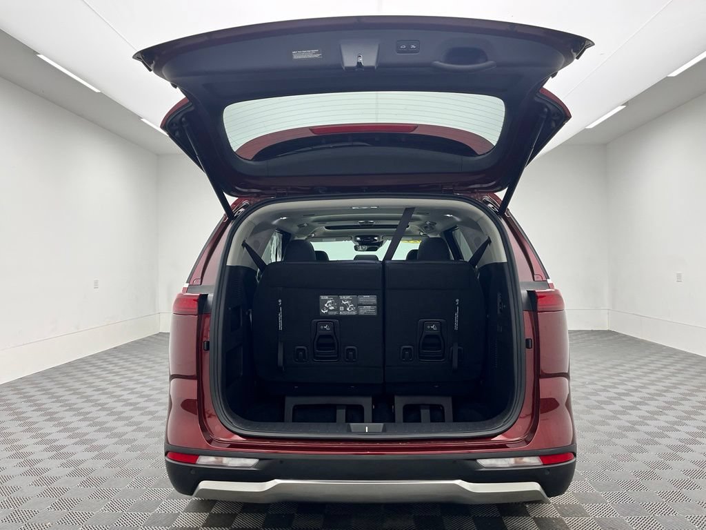 Used 2024 Kia Carnival SX Prestige FWD image 11