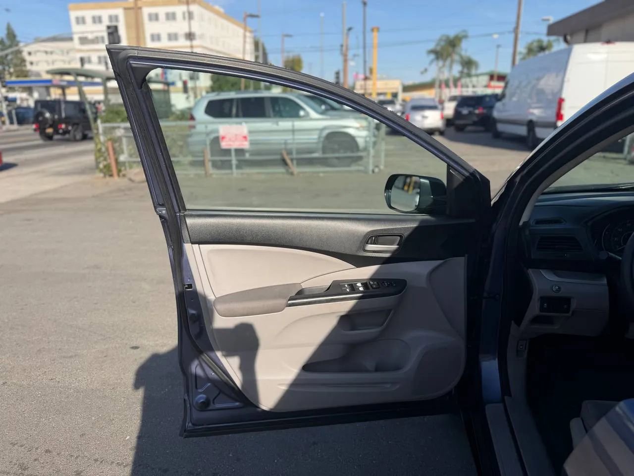 Used 2014 Honda CR-V LX image 22