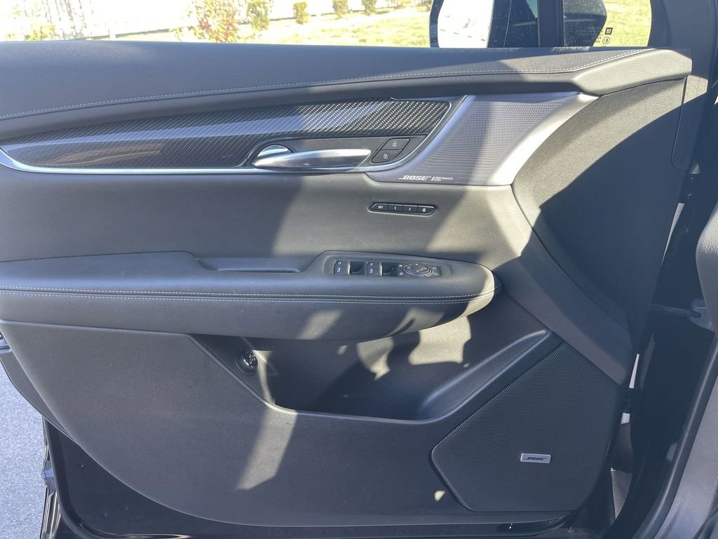 Certified 2024 Cadillac XT6 Sport w/ Technology Package image 27
