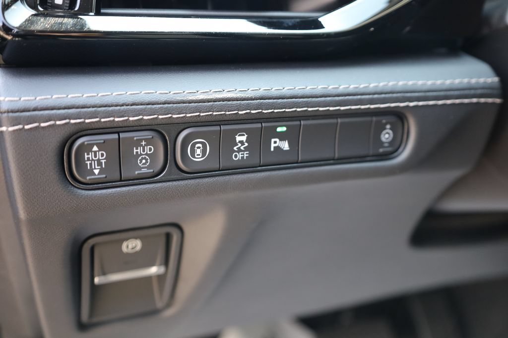 New 2026 Acura MDX w/ Advance Package AWD/4WD image 14