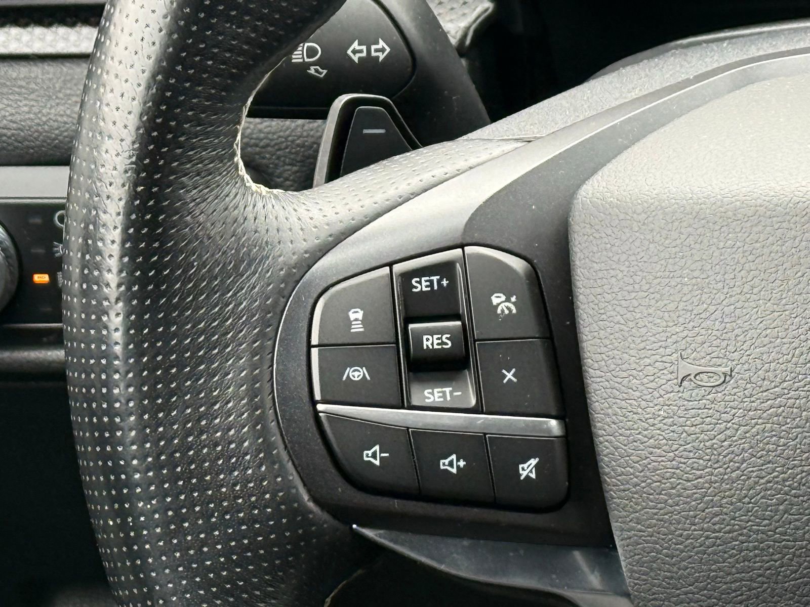 Used 2020 Ford Explorer ST w/ ST Street Pack AWD/4WD image 33