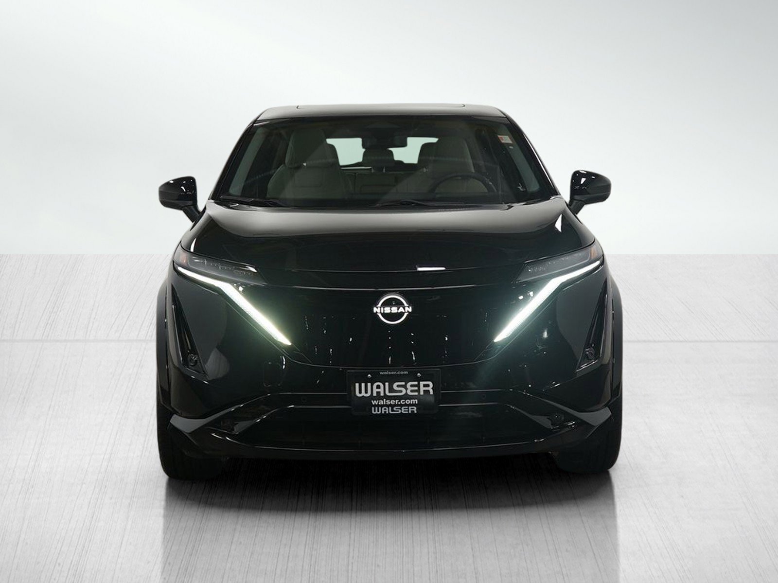 Used 2023 Nissan Ariya AWD image 8