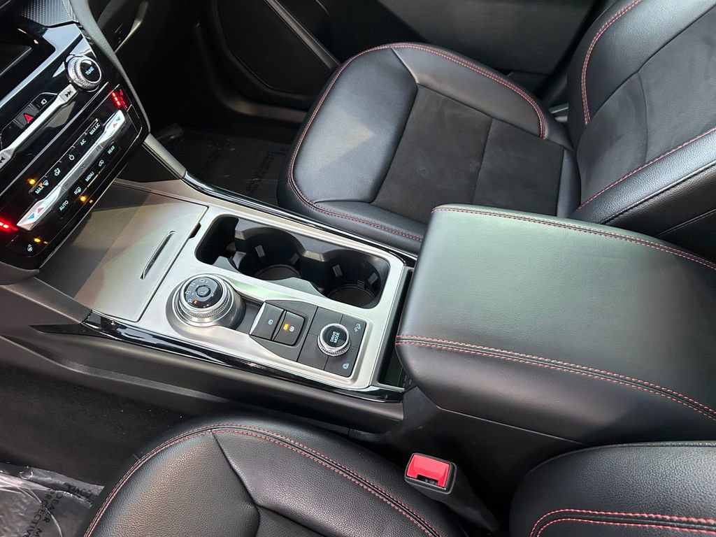 Used 2023 Ford Explorer ST-Line image 20