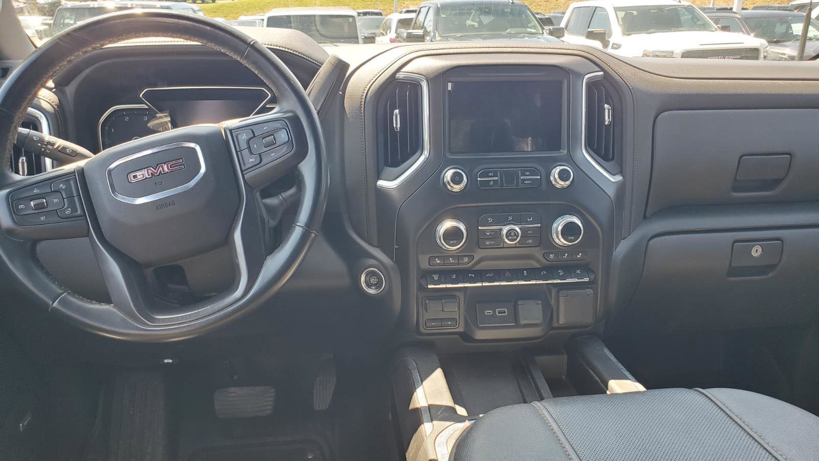 Used 2023 GMC Sierra 3500 AT4 w/ AT4 Premium Plus Package image 7