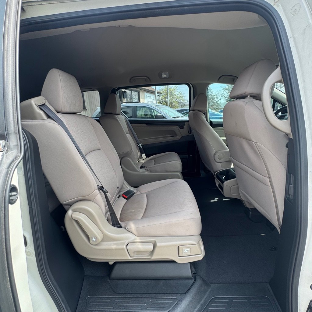 Used 2019 Honda Odyssey LX image 16