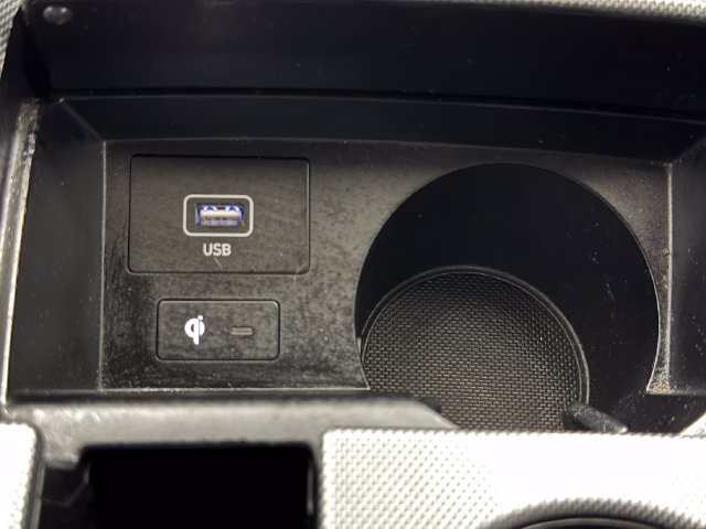 Used 2023 Hyundai Santa Fe Limited FWD image 20